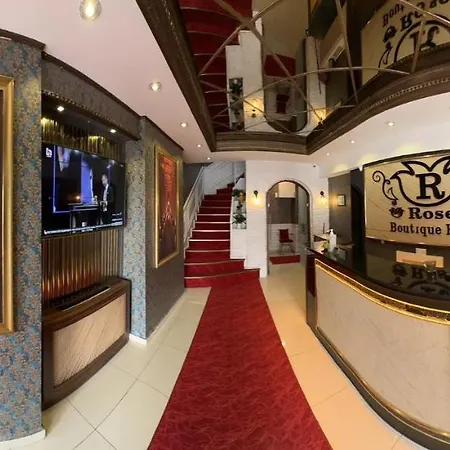 Rose & Aparthotel