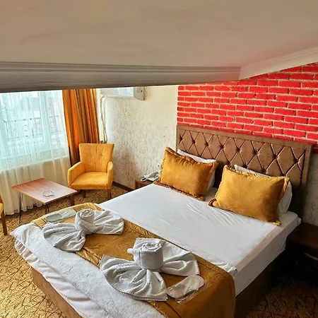 Rose & Lägenhetshotell 3*