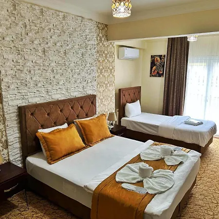 Lägenhetshotell Rose & 3*